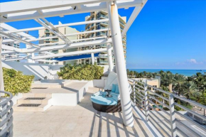 Penthouse Mar Azul South Beach on Ocean Drive Miami Beach home